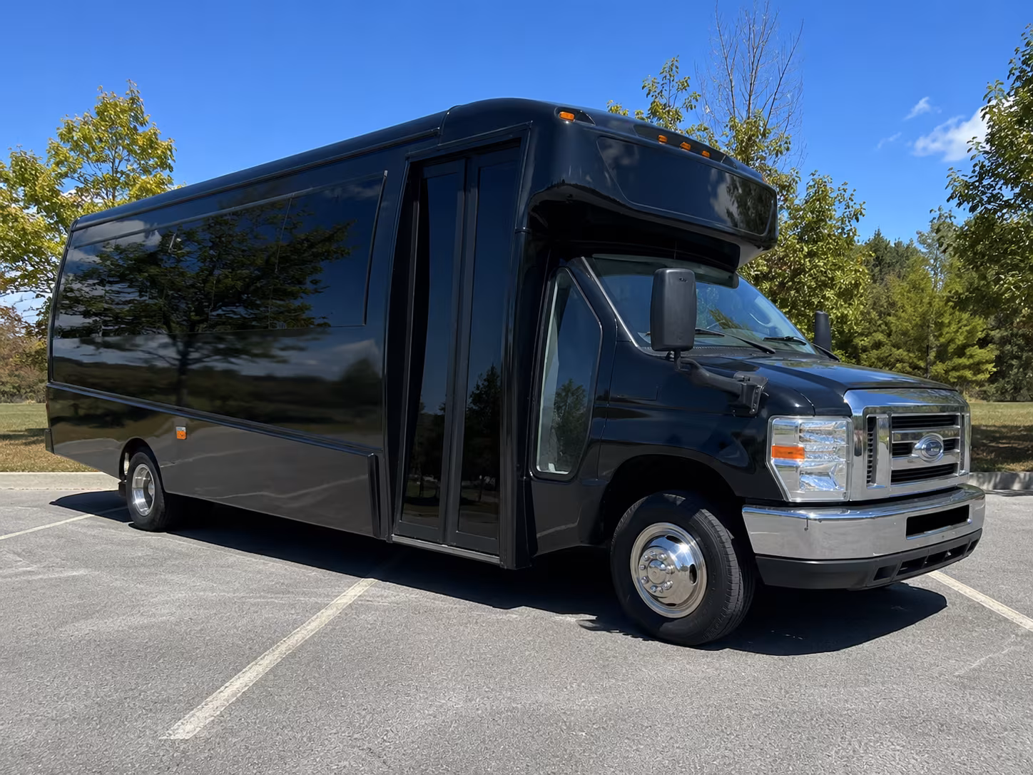 charter buses in clinton for large prom groups and school events