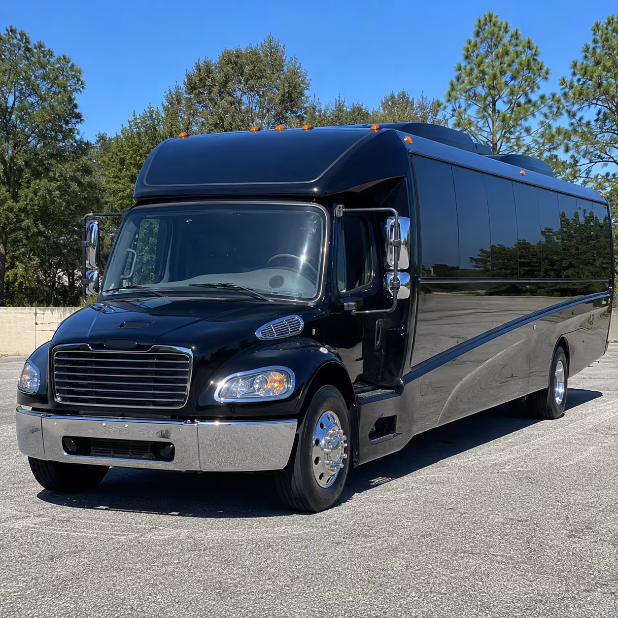 clinton 18 passenger minibus