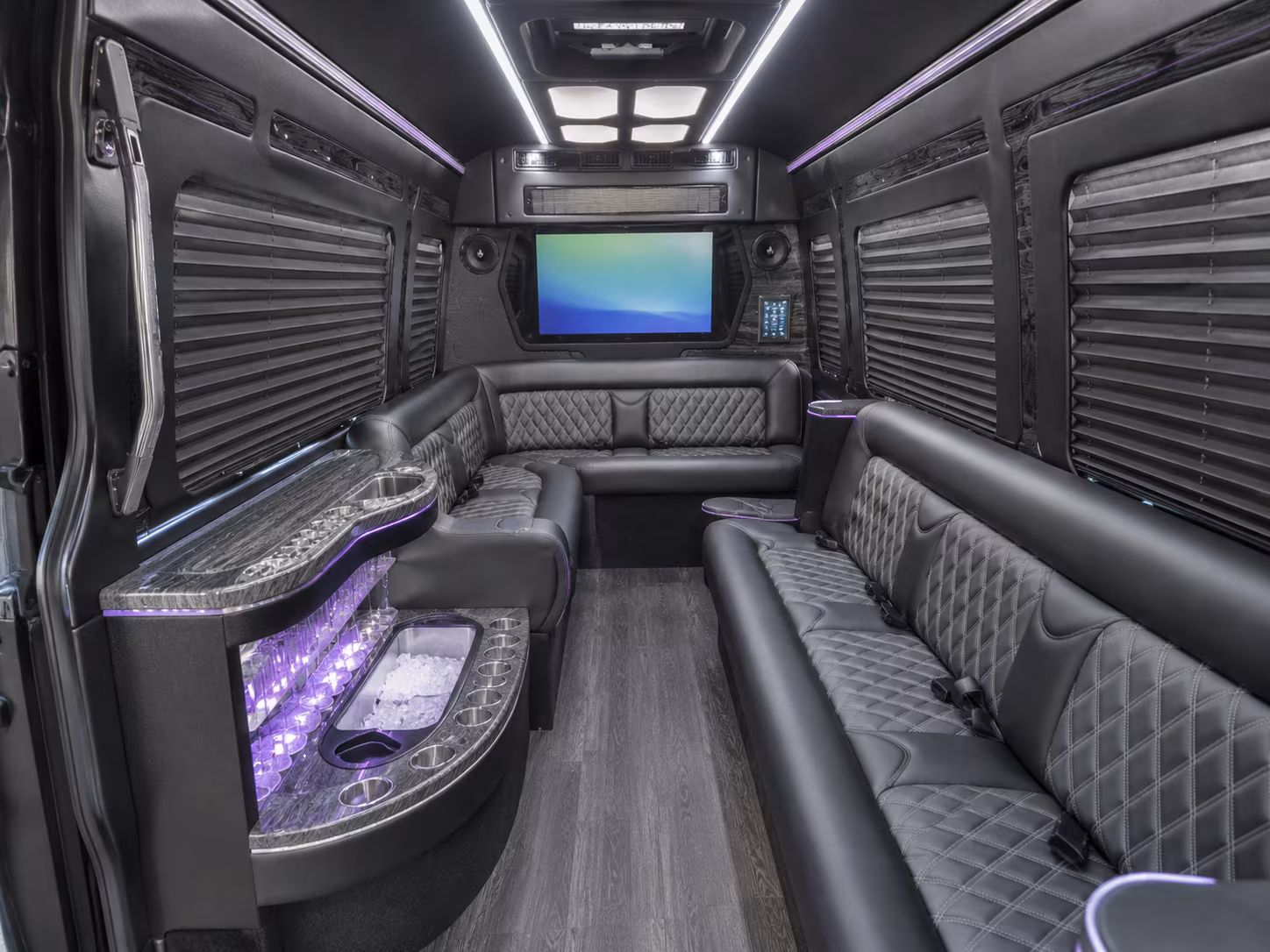 clinton 20 passenger party bus interior