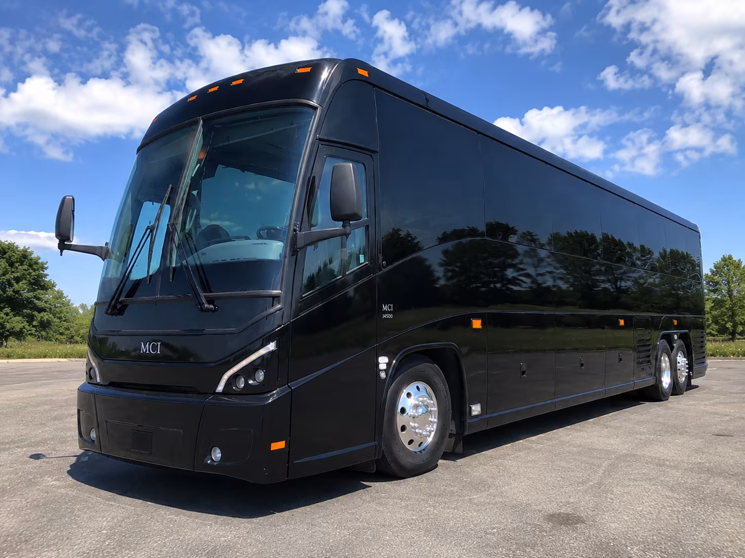 clinton michigan charter bus rentals for long distance college and university trips